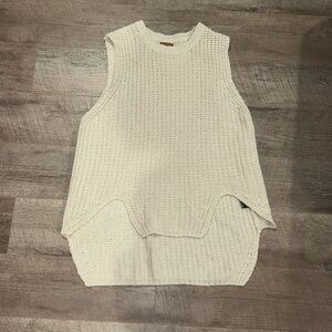 Sleeveless Sweater